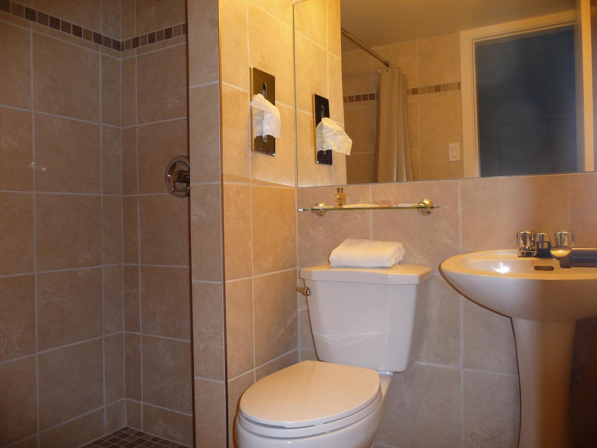 Motel Du Fleuve Brossard Ruang foto